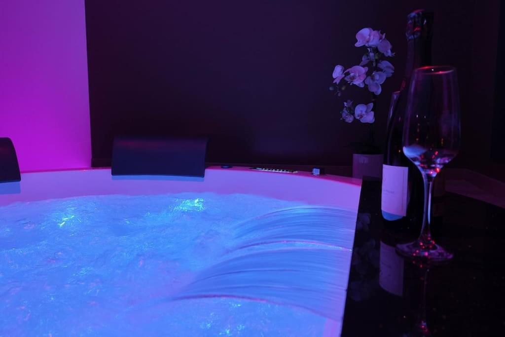 Les Suites Du Payre - Suite Passion Talmont-Saint-Hilaire Extérieur photo